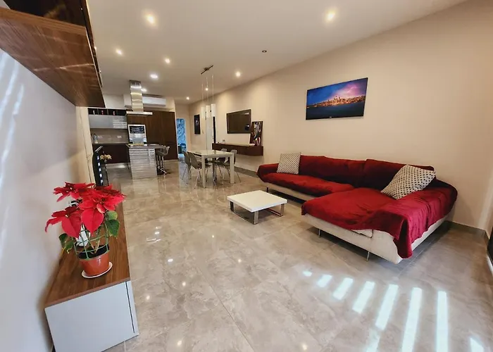 Ocean Blue Apt4 Luxurious, Modern Apt At Zonqor Pt