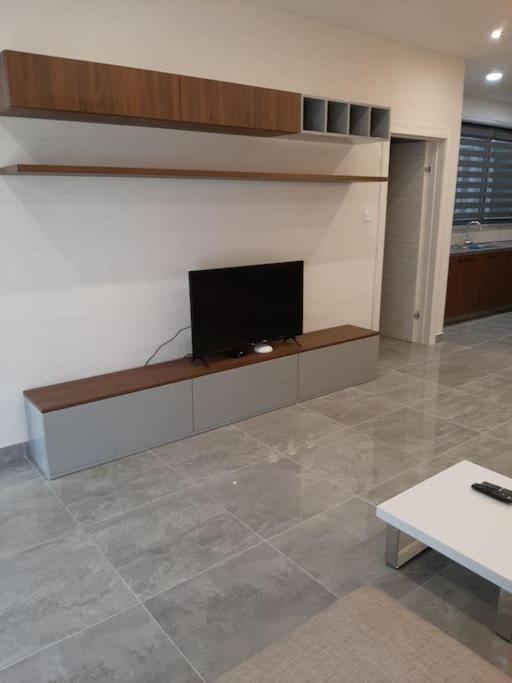 Ocean Blue Apt4 Luxurious, Modern At Zonqor Pt Apartment *